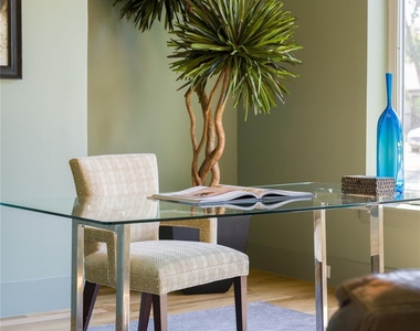 9315 Lenel Place - Photo Thumbnail 11