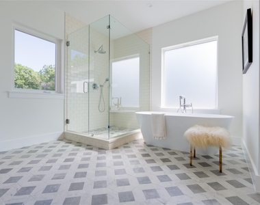 9315 Lenel Place - Photo Thumbnail 16