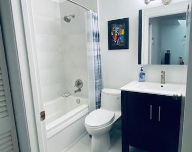 4235 Nw 56th Drive - Photo Thumbnail 9