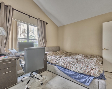 786 Nw 164th Avenue - Photo Thumbnail 44
