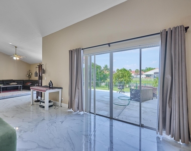 786 Nw 164th Avenue - Photo Thumbnail 14