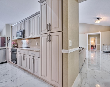 786 Nw 164th Avenue - Photo Thumbnail 16