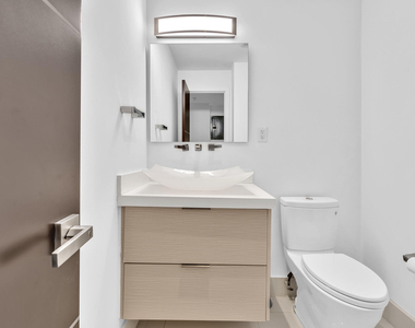 19390 Collins Avenue - Photo Thumbnail 18