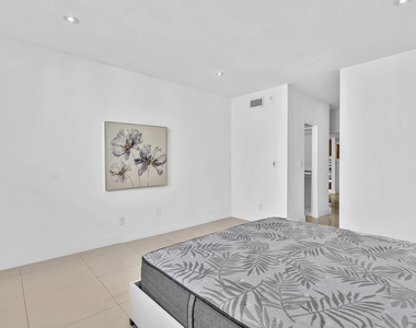 19390 Collins Avenue - Photo Thumbnail 23