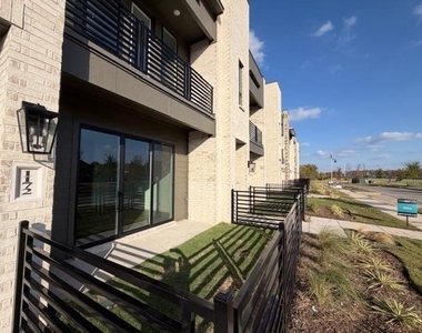 1172 Daybreak Drive - Photo Thumbnail 1