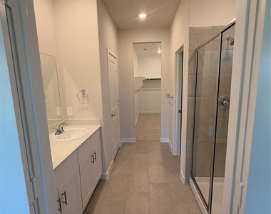 3604 Deer Drive - Photo Thumbnail 8