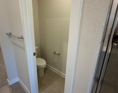 3604 Deer Drive - Photo Thumbnail 11