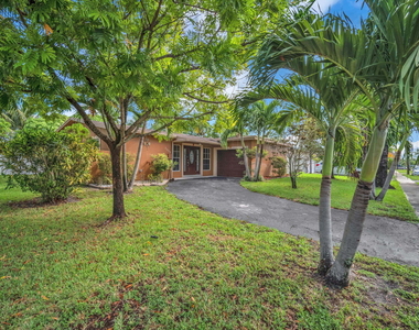 7399 Nw 20th Court - Photo Thumbnail 1