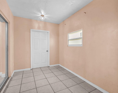 7399 Nw 20th Court - Photo Thumbnail 18