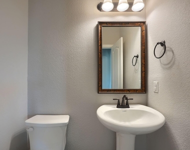 1100 Misty Ridge Drive - Photo Thumbnail 13