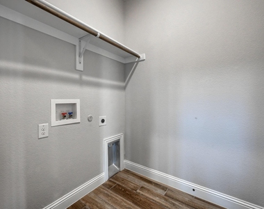 1100 Misty Ridge Drive - Photo Thumbnail 30