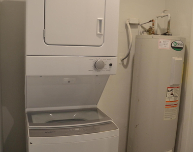 7900 Nw 37th Drive - Photo Thumbnail 13