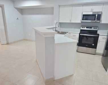 4021 San Marino Boulevard - Photo Thumbnail 2