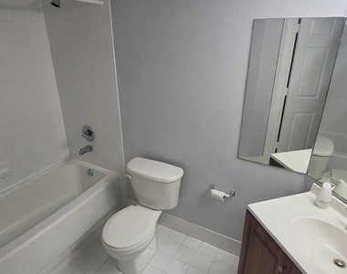 4021 San Marino Boulevard - Photo Thumbnail 5