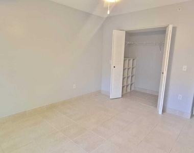 4021 San Marino Boulevard - Photo Thumbnail 4