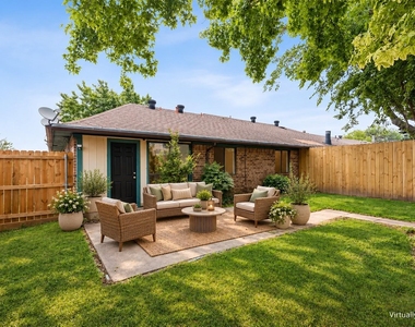 210 E Amberway Lane - Photo Thumbnail 10