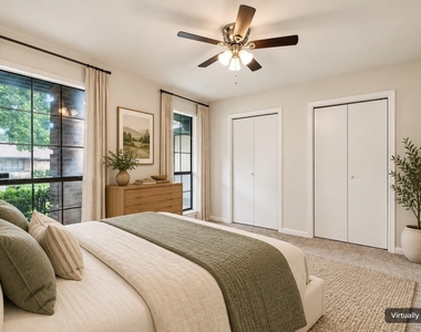 210 E Amberway Lane - Photo Thumbnail 15