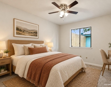 210 E Amberway Lane - Photo Thumbnail 12