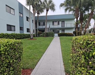 15072 Ashland Place - Photo Thumbnail 1