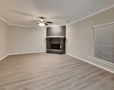 115 Pullman Place - Photo Thumbnail 1