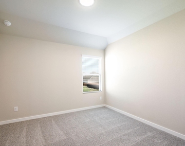 3711 Turpin Drive - Photo Thumbnail 27