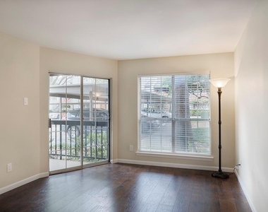 18333 Roehampton Drive - Photo Thumbnail 3
