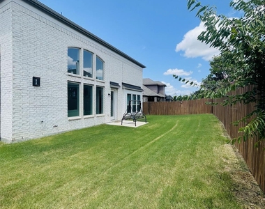 305 Cypress Hill Drive - Photo Thumbnail 37