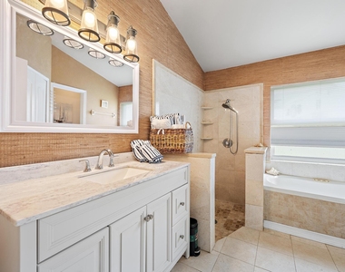 149 Cypress Cove - Photo Thumbnail 13