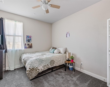 1451 Perrin Lane - Photo Thumbnail 17