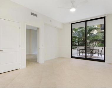 801 S Olive Avenue - Photo Thumbnail 26