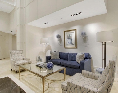 801 S Olive Avenue - Photo Thumbnail 9