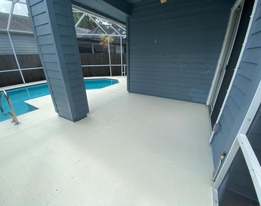 963 Red Parrot Lane - Photo Thumbnail 4