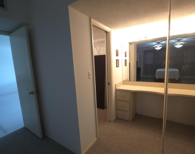 3150 N Course Lane - Photo Thumbnail 17