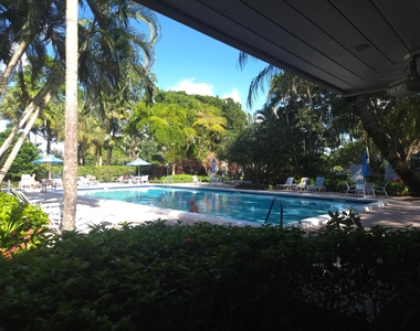 3150 N Course Lane - Photo Thumbnail 22