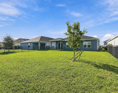 12357 Sw Forli Way - Photo Thumbnail 24