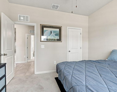 12357 Sw Forli Way - Photo Thumbnail 13