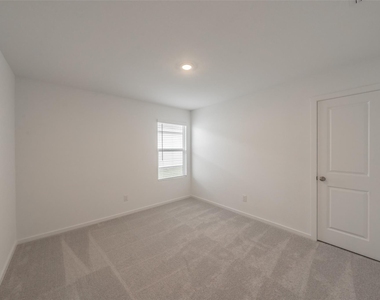 3013 Tooley Drive - Photo Thumbnail 30