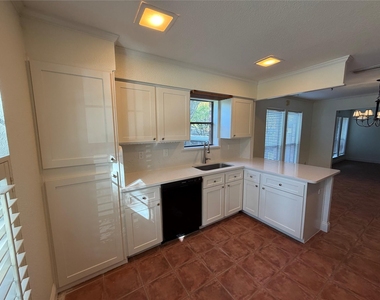 9229 Highedge Circle - Photo Thumbnail 9
