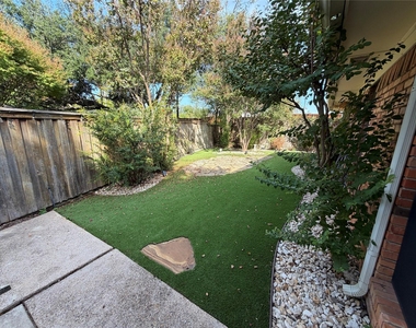 9229 Highedge Circle - Photo Thumbnail 21