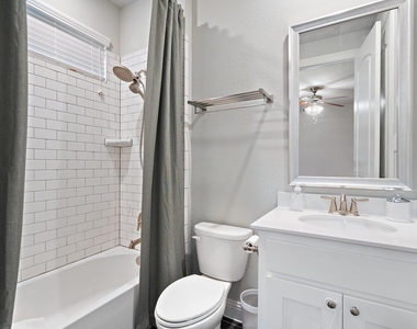 10912 Smithville Place - Photo Thumbnail 16