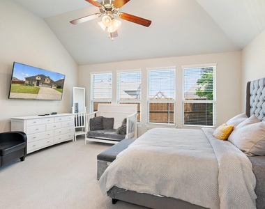 10912 Smithville Place - Photo Thumbnail 10