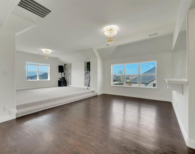 302 Torch Lily Lane - Photo Thumbnail 22