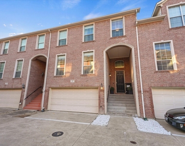 4007 Brownstone Court - Photo Thumbnail 10