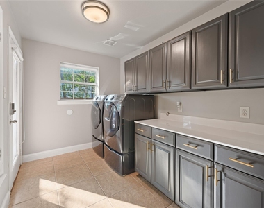 4007 Brownstone Court - Photo Thumbnail 31