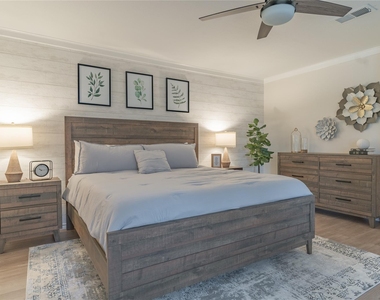 1011 Wimbledon Lane - Photo Thumbnail 4