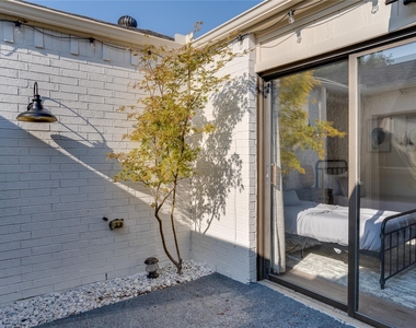 1011 Wimbledon Lane - Photo Thumbnail 25