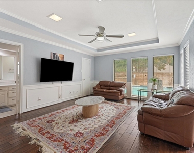 6620 Robin Willow Court - Photo Thumbnail 3