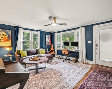 3330 Benard Avenue - Photo Thumbnail 3