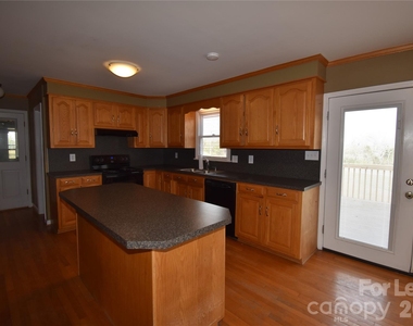 3377 Paul Heavner Lane - Photo Thumbnail 10