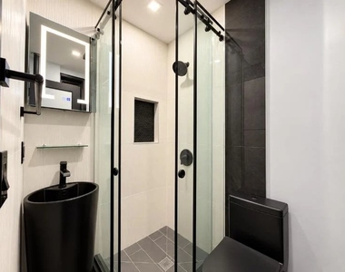 5BR in Upper West Side - Photo Thumbnail 6